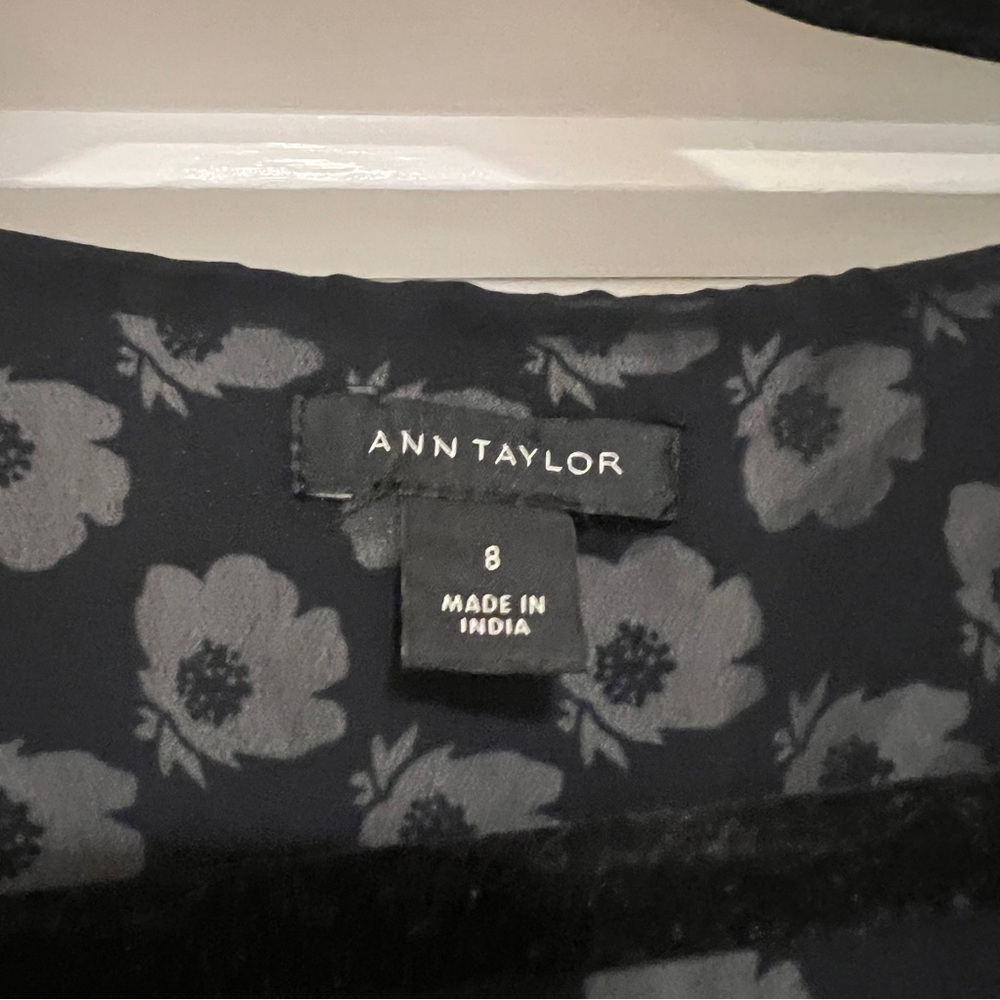 Ann Taylor Wrap Dress Navy Blue with White Florals - Picture 2 of 5